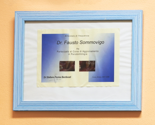 Attestato Parodontologia - Dottor Fausto Sommovigo Dentista
