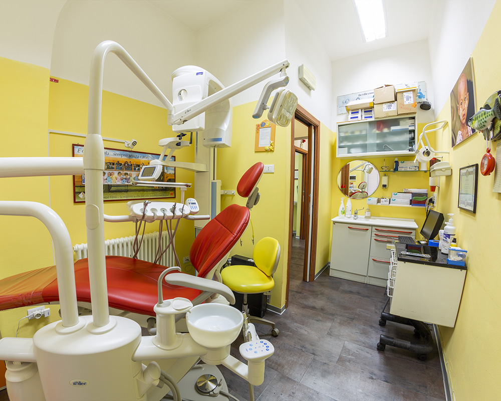 ortodontista con paziente